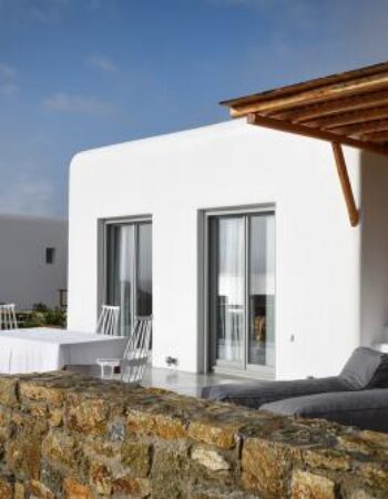 Myconian Crown Suites